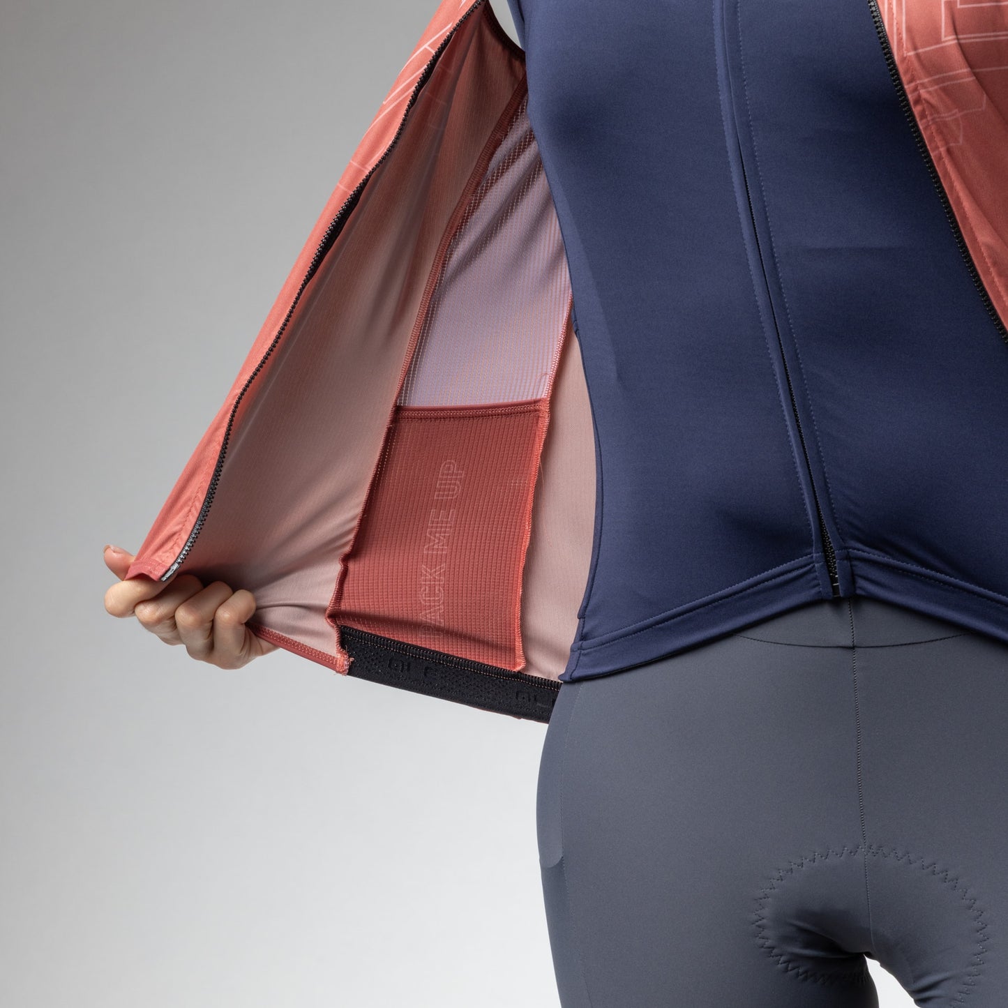 Vest Woman Sauvage