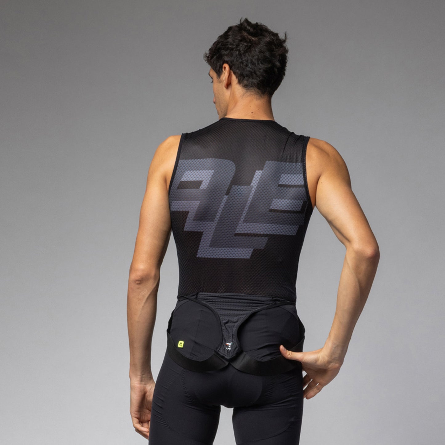 Sleeveless Base Layer Man Multiverso