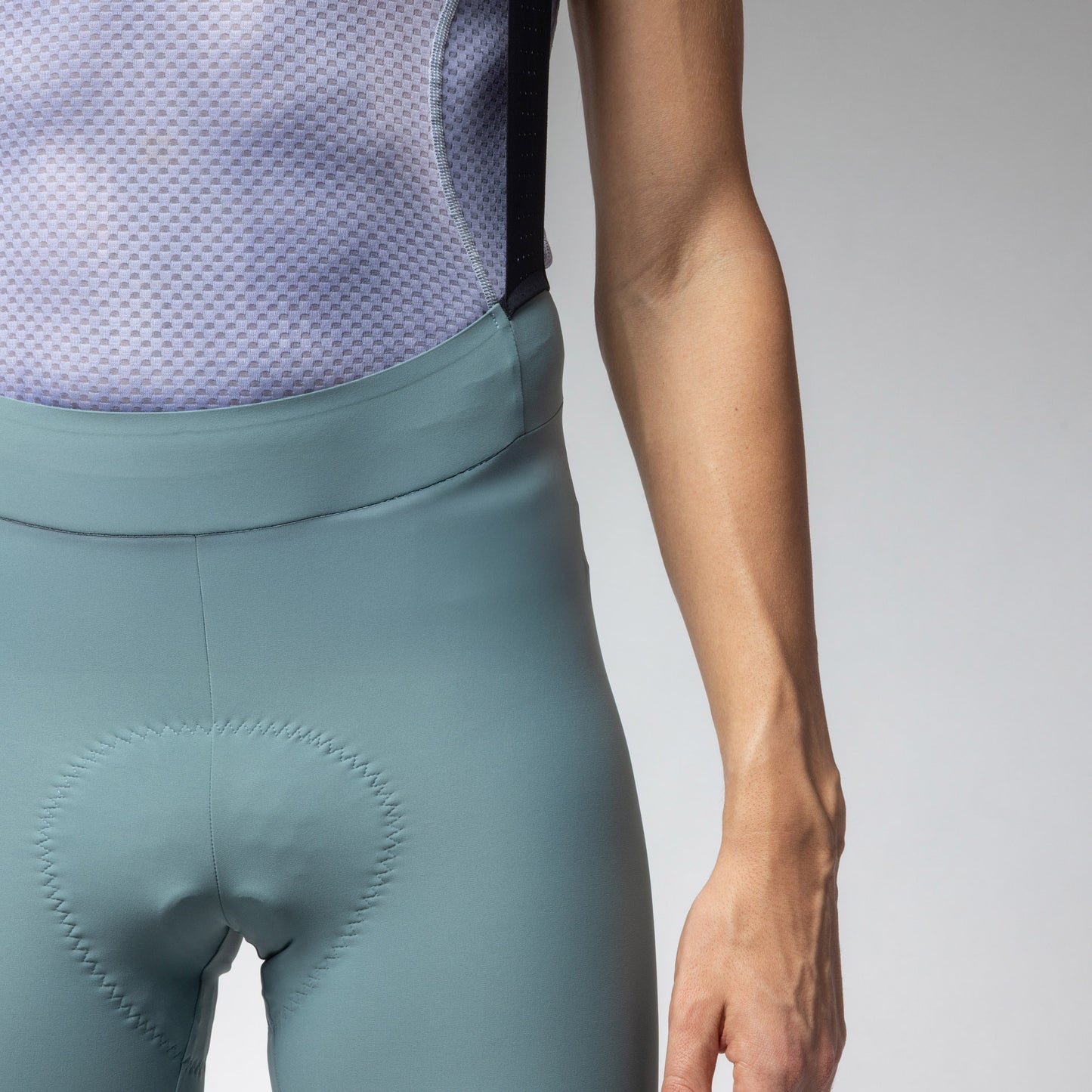 Pantaloncino Con Bretelle Uomo Go