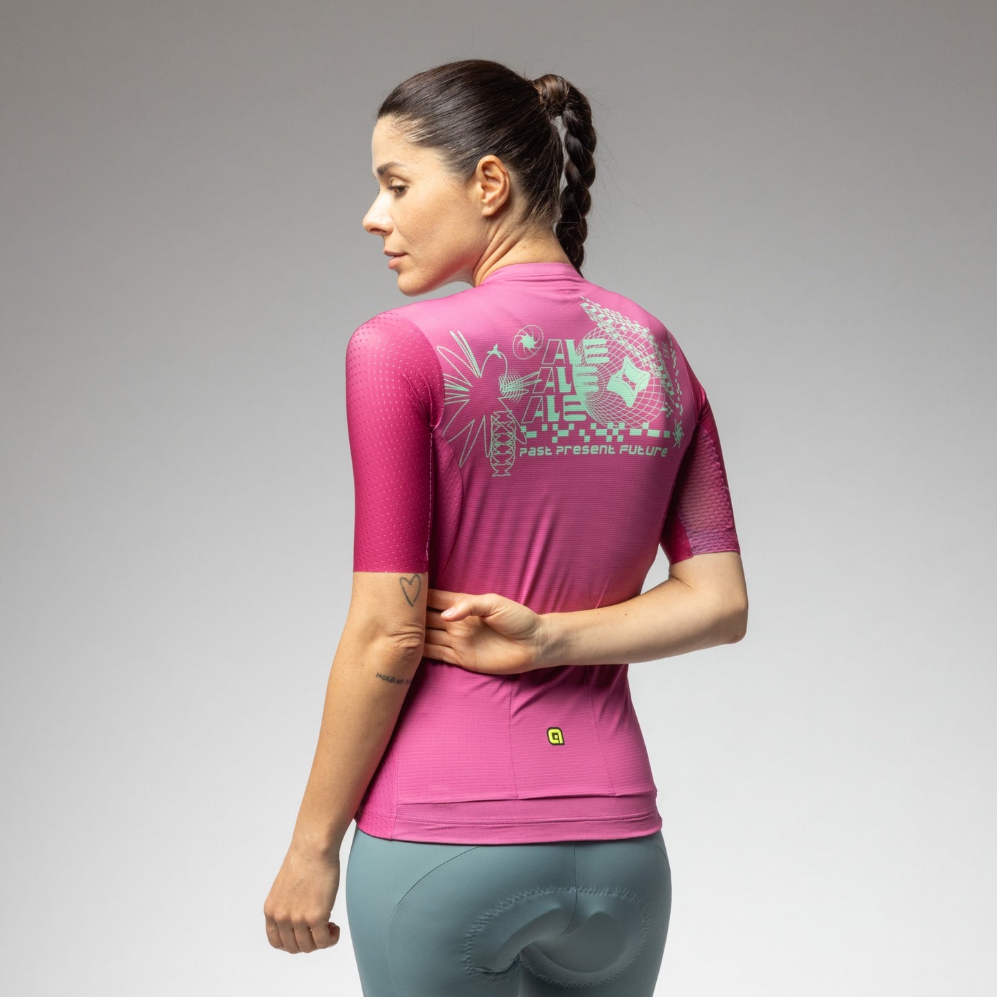 Short Sleeve Jersey Woman Megabyte 2.0