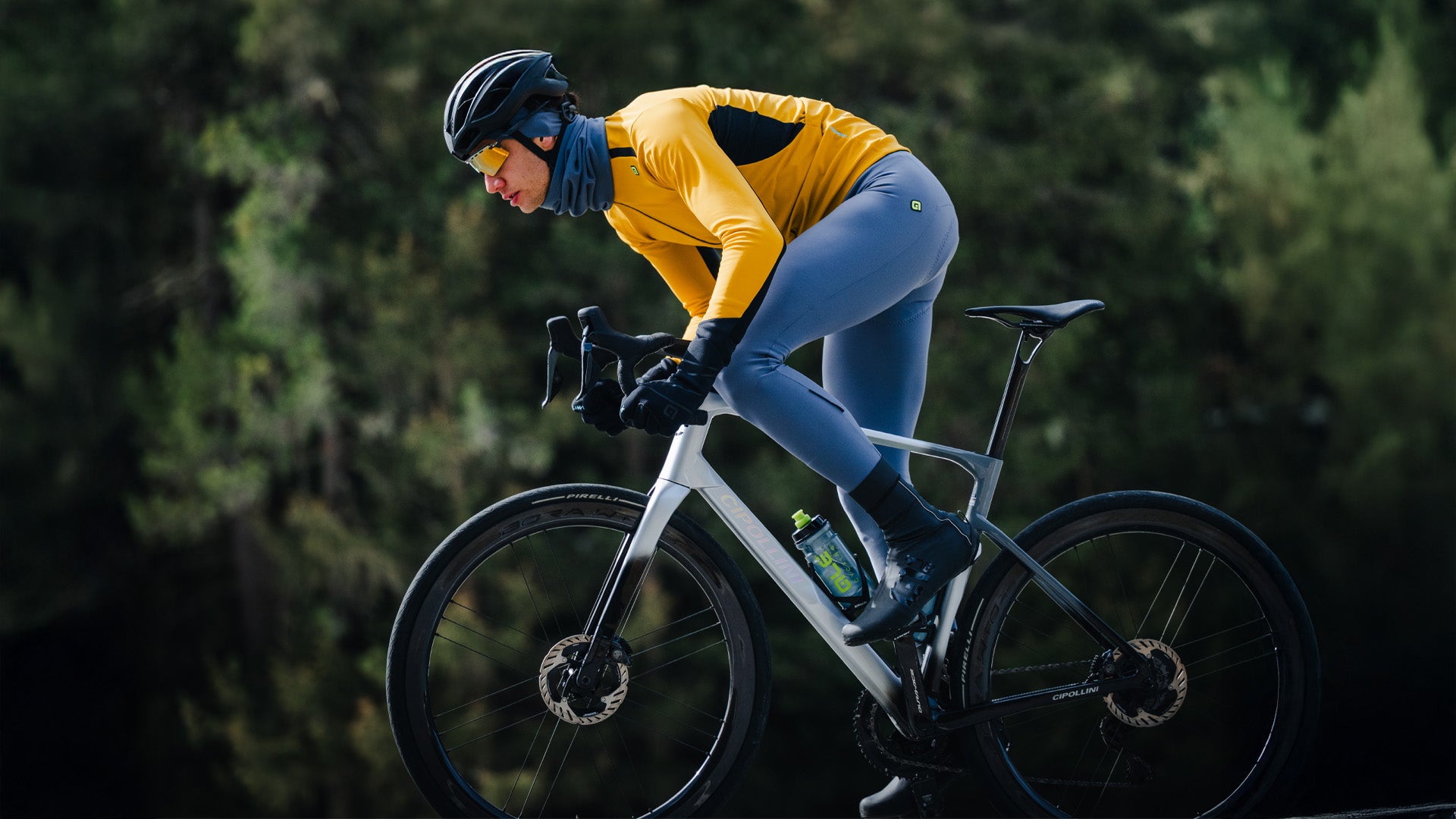 files/in_action_L25013748_K-Atmo_bibtights_1.jpg